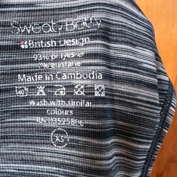 Sweaty Betty workout tanks bundle of 2 - Picture 11 of 13